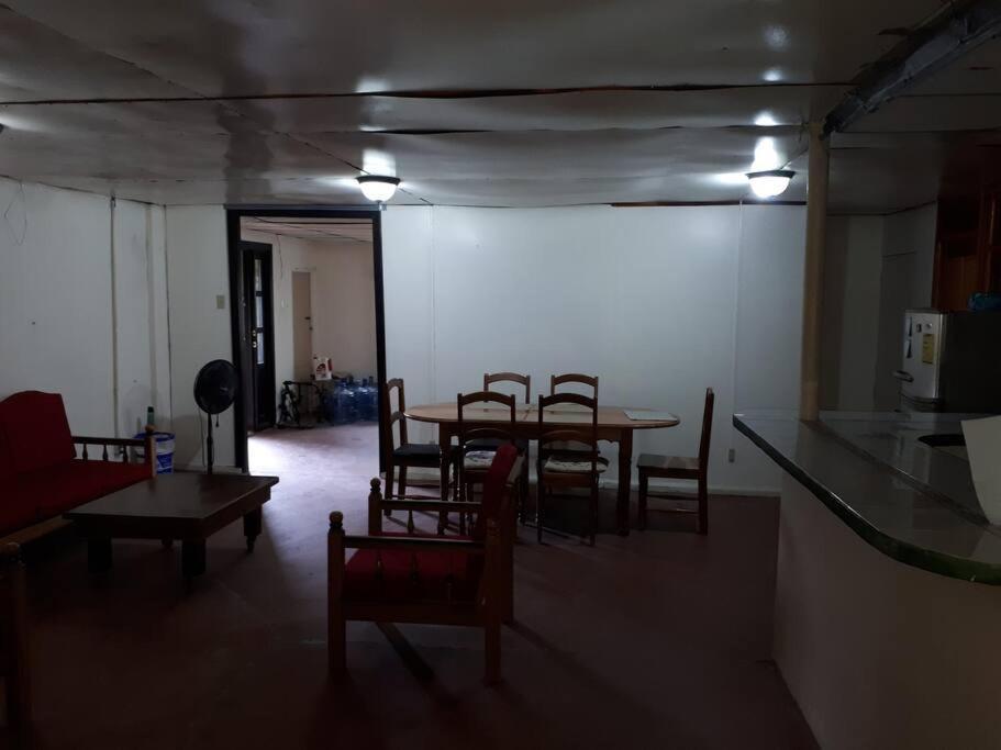 Gia'S Garage & Home For Bocas Travelers Almirante エクステリア 写真