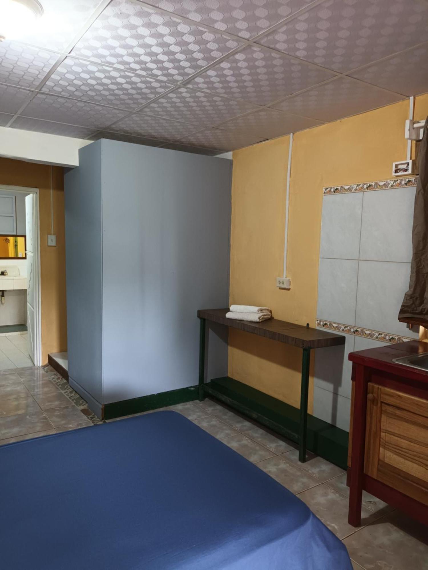 Gia'S Garage & Home For Bocas Travelers Almirante エクステリア 写真