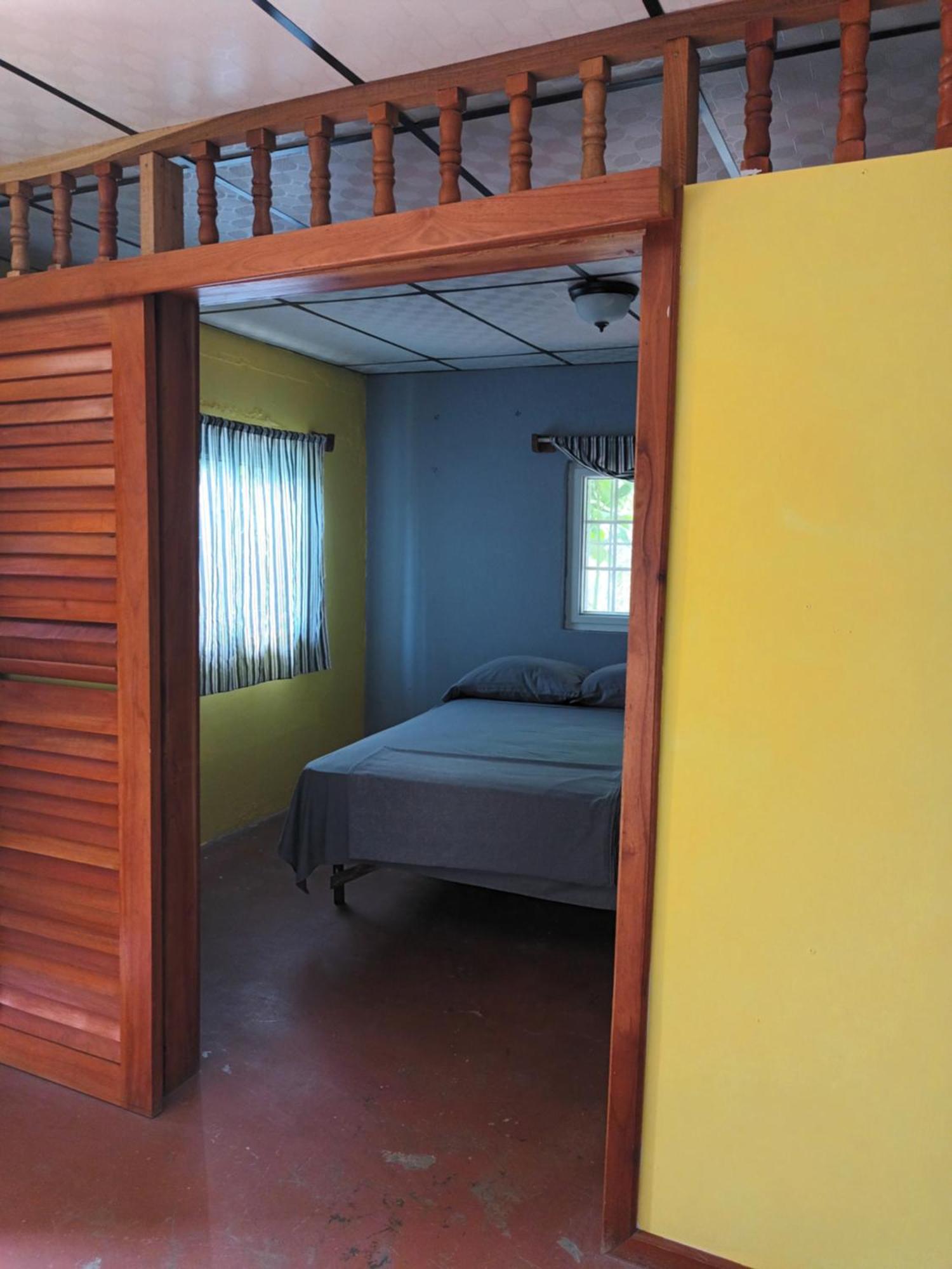 Gia'S Garage & Home For Bocas Travelers Almirante エクステリア 写真